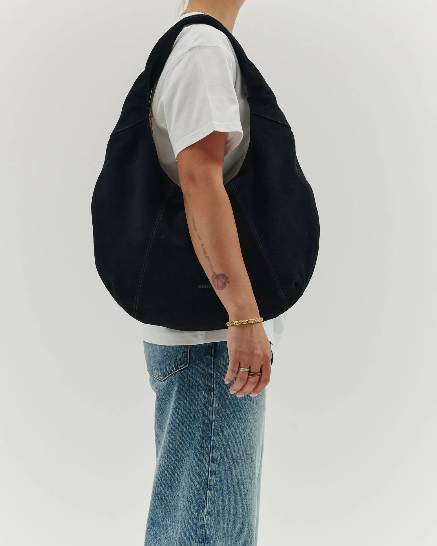 Gabi Suede Navy w. Gold sold by Nunoo Bags product image thumbnail 2