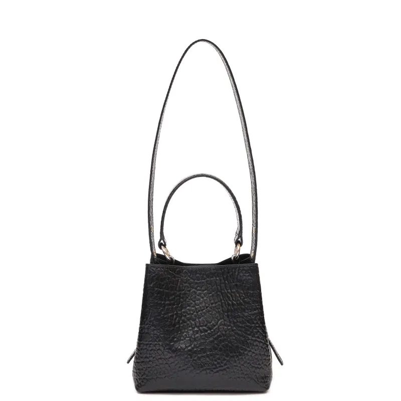 Small Chiara New Zealand Black w. Gold sold by Nunoo Bags