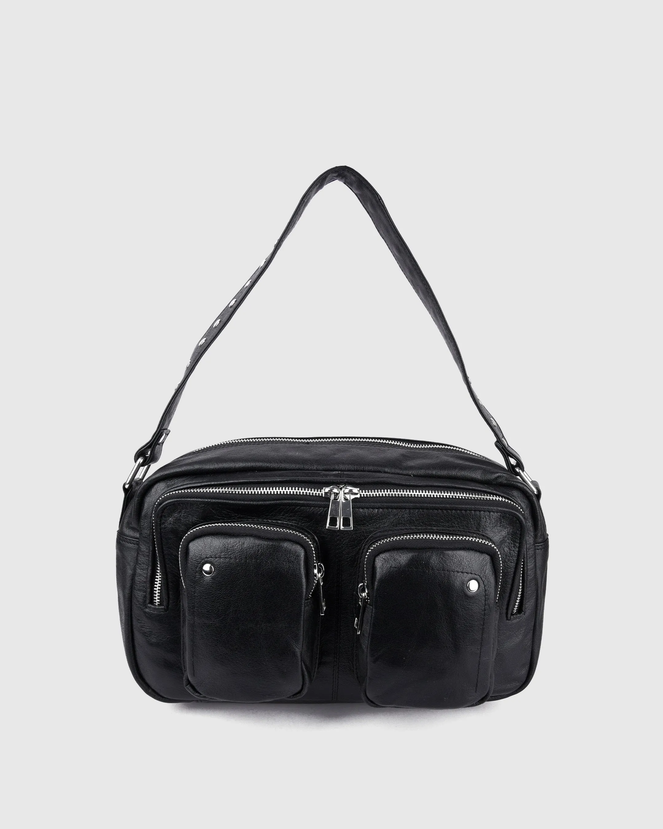 Alimakka Mountain Black sold by Nunoo Bags