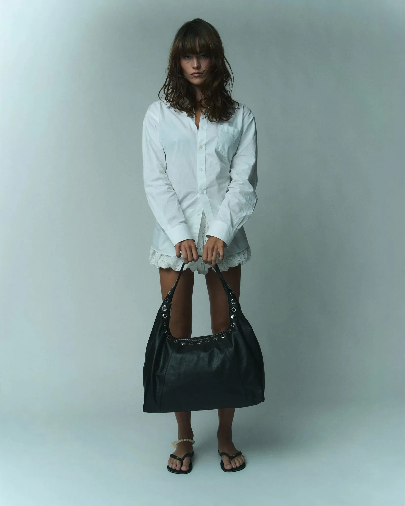 Maxi Dandy Studs Mountain Black sold by Nunoo Bags product image thumbnail 5