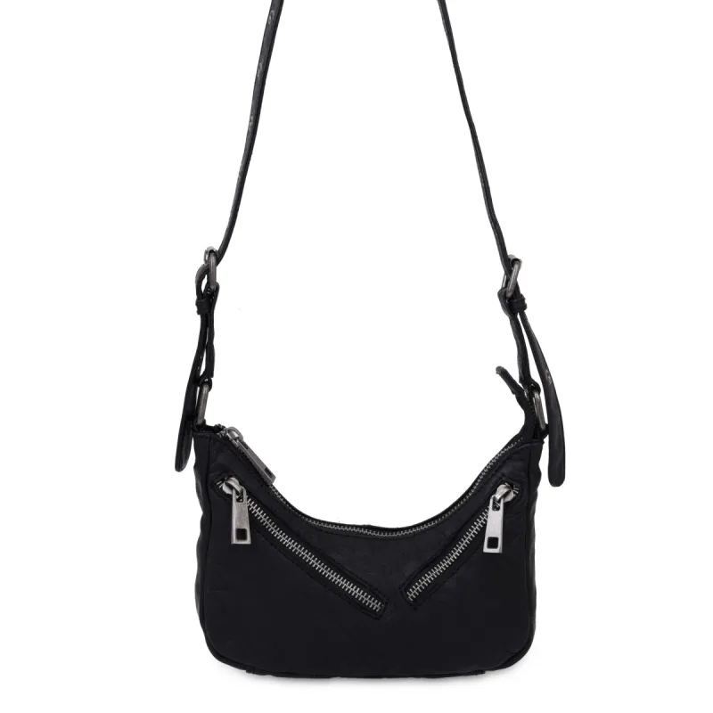 Palma w. Zipper Washed Black sold by Nunoo Bags