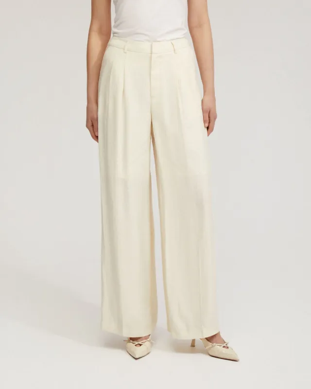 Sonia Linen Blend Front Pleat Pant sold by Oxford Shop