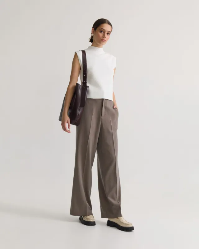 Alana Stretch Pants sold by Oxford Shop