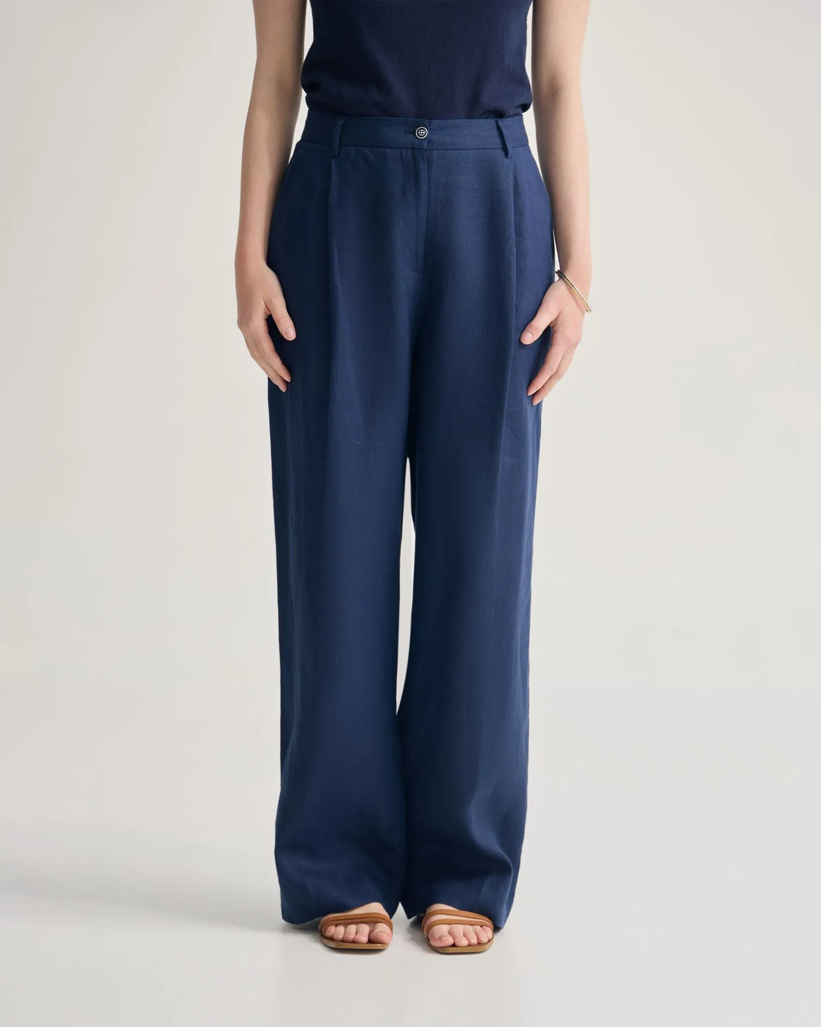 Billie Linen Pant sold by Oxford Shop