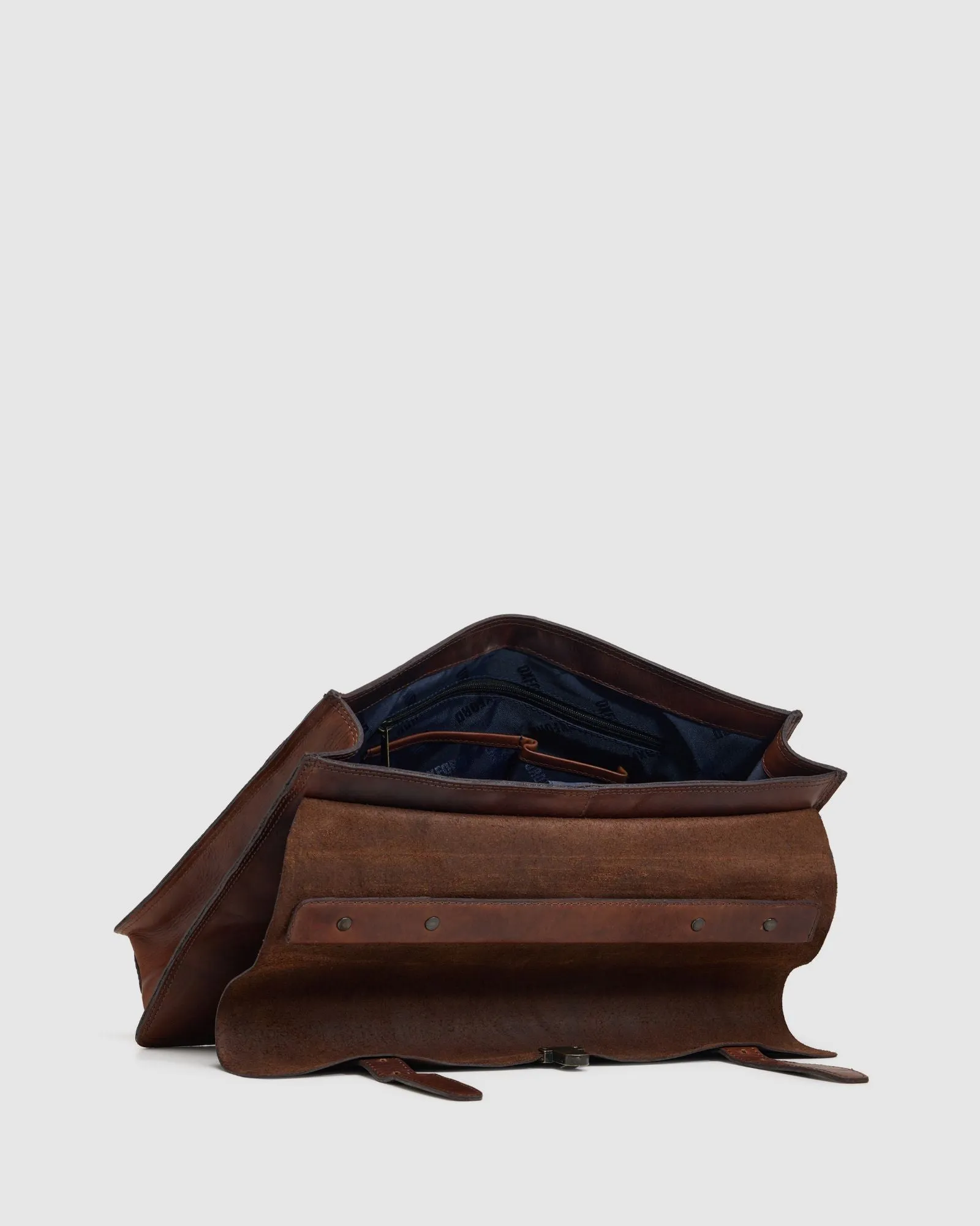 Traveller Briefcase sold by Oxford Shop product image thumbnail 4