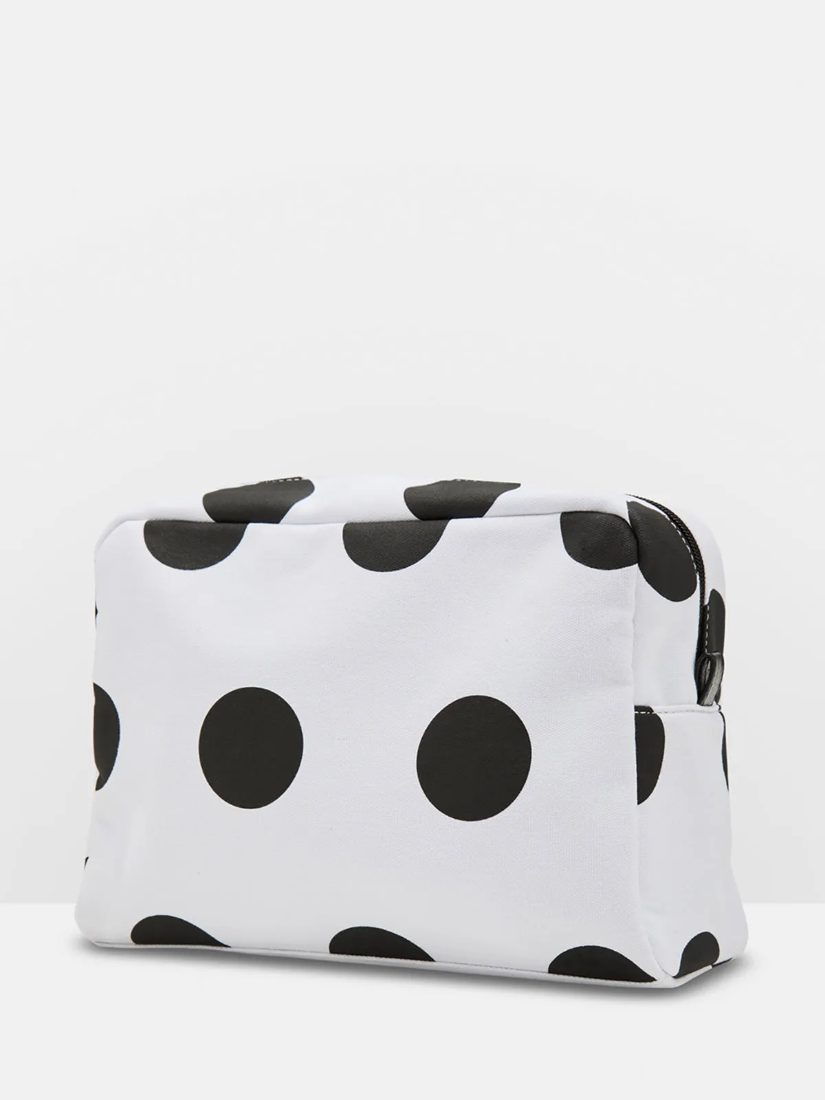 Kelly Spot Wash Bag sold by Oxford Shop product image thumbnail 2