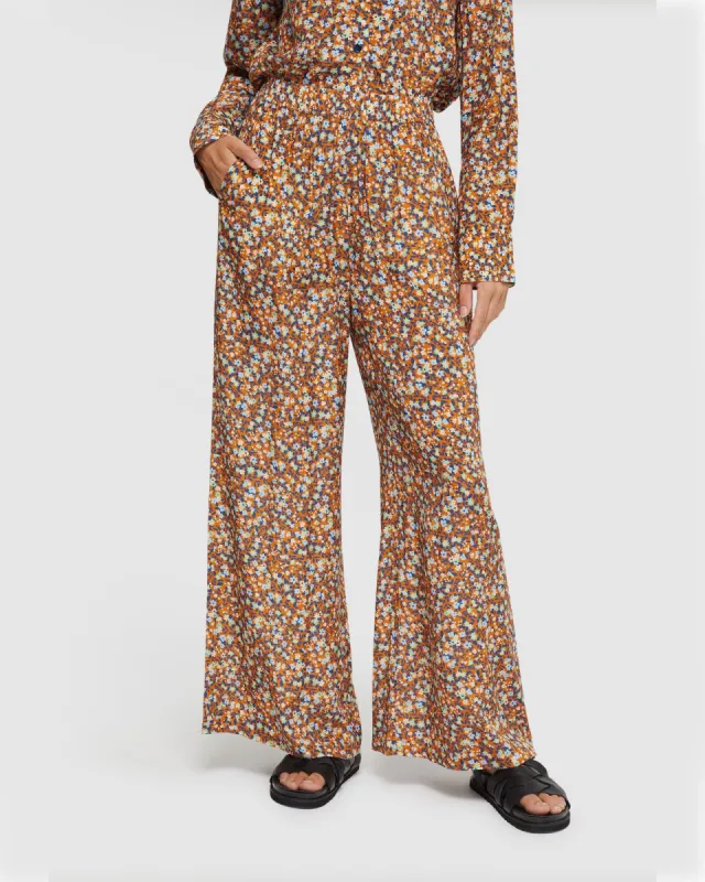 Chantel Floral Print Leg Pants sold by Oxford Shop