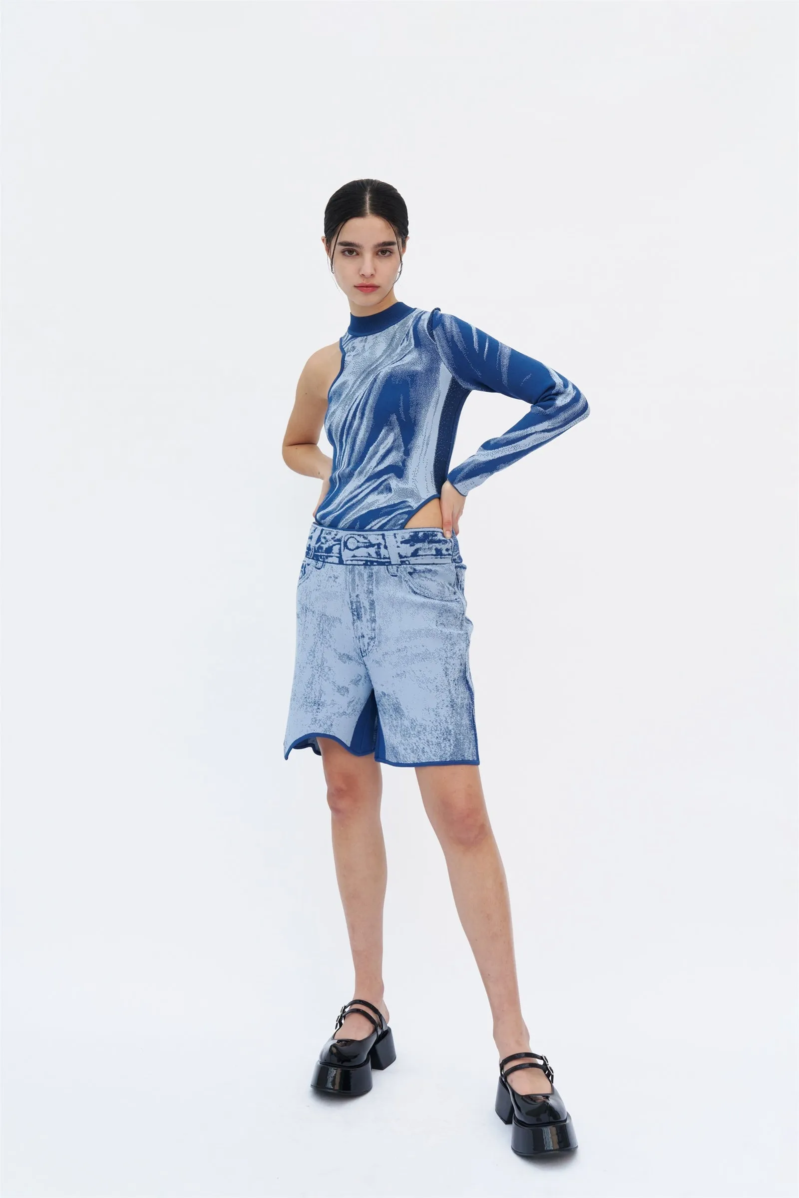 DRAGON ONE SLEEVE BODYSUIT sold by PH5 product image thumbnail 4