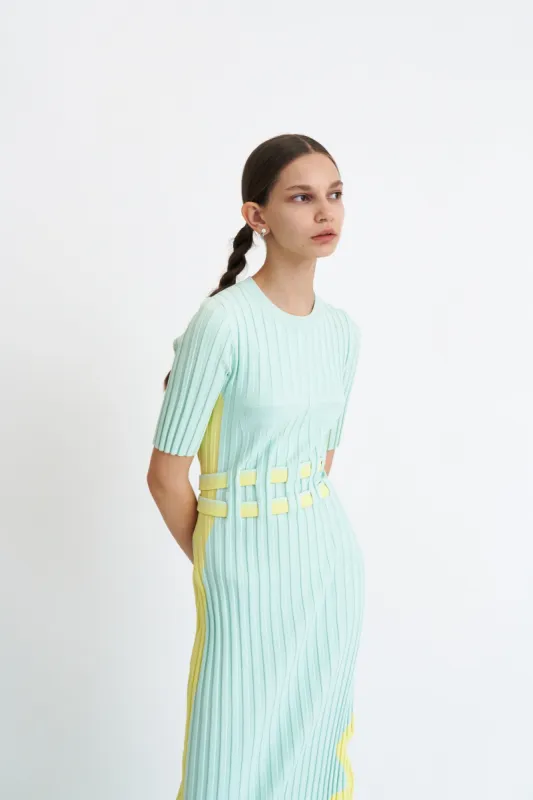 JODIE PLEATED LONG DRESS WITH WAVY SIDE SLIT made by PH5