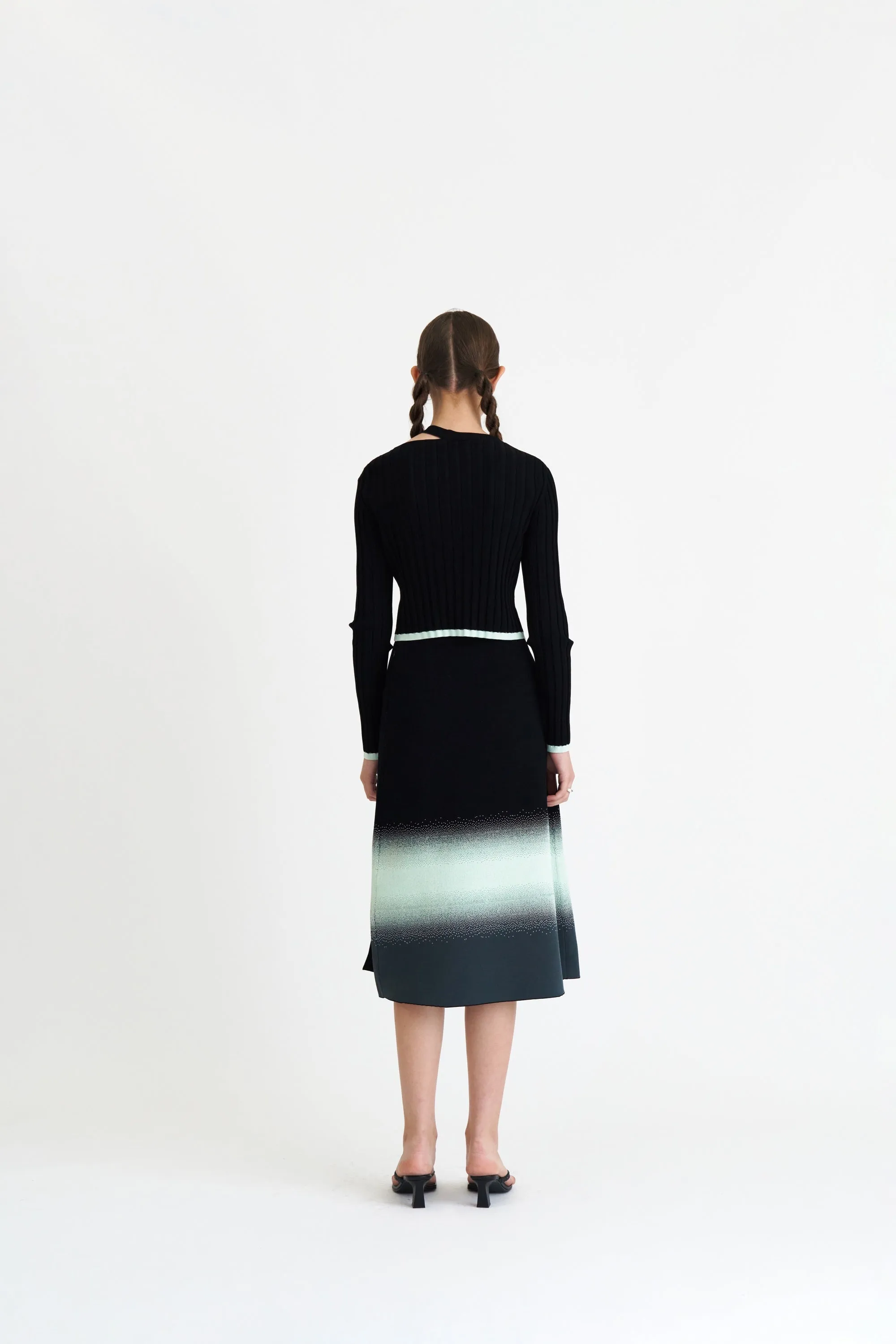 KAFKA A-LINE MIDI SKIRT sold by PH5 product image thumbnail 4