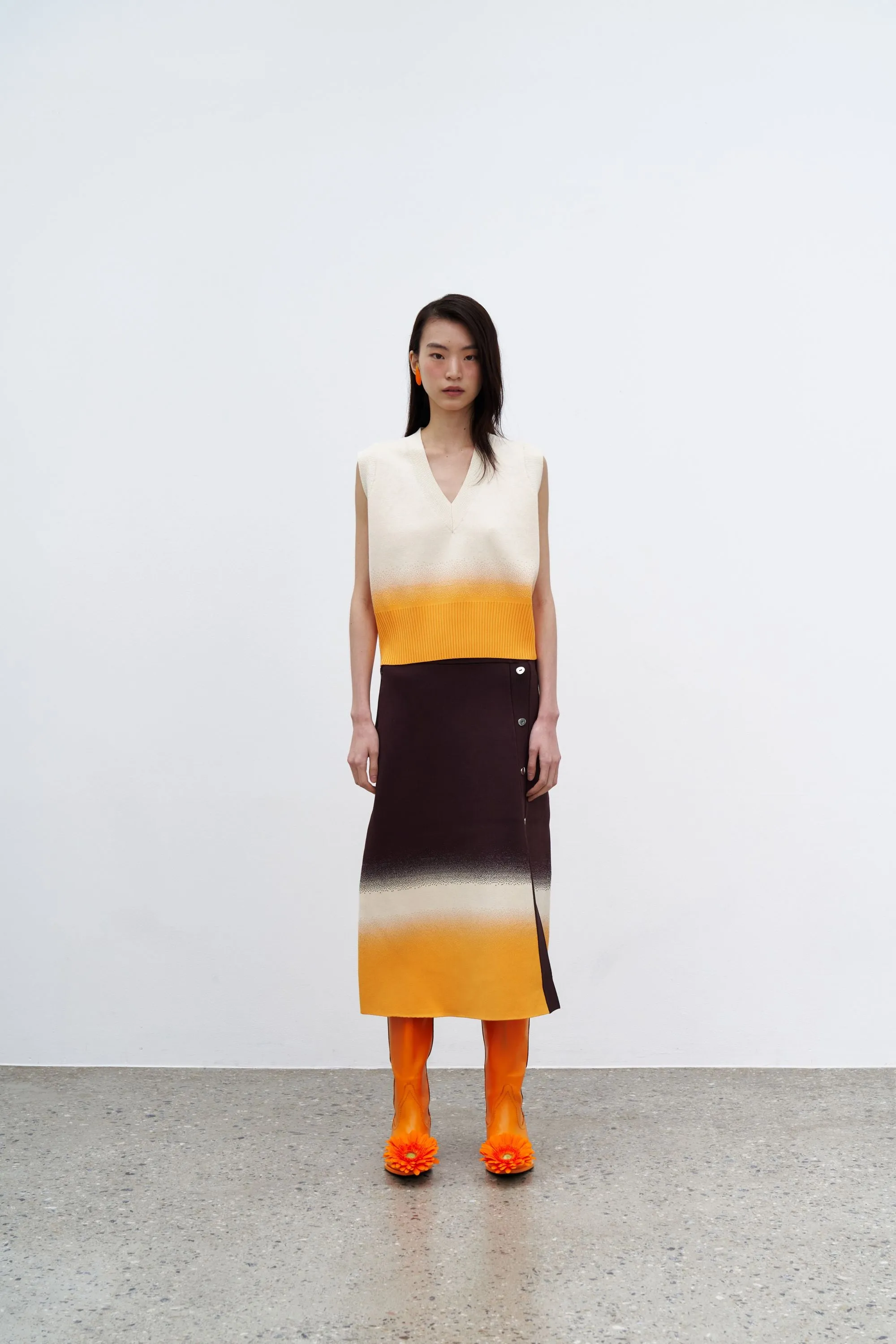 KAFKA GRADIENT PRINT A-LINE MIDI SKIRT sold by PH5 product image thumbnail 2