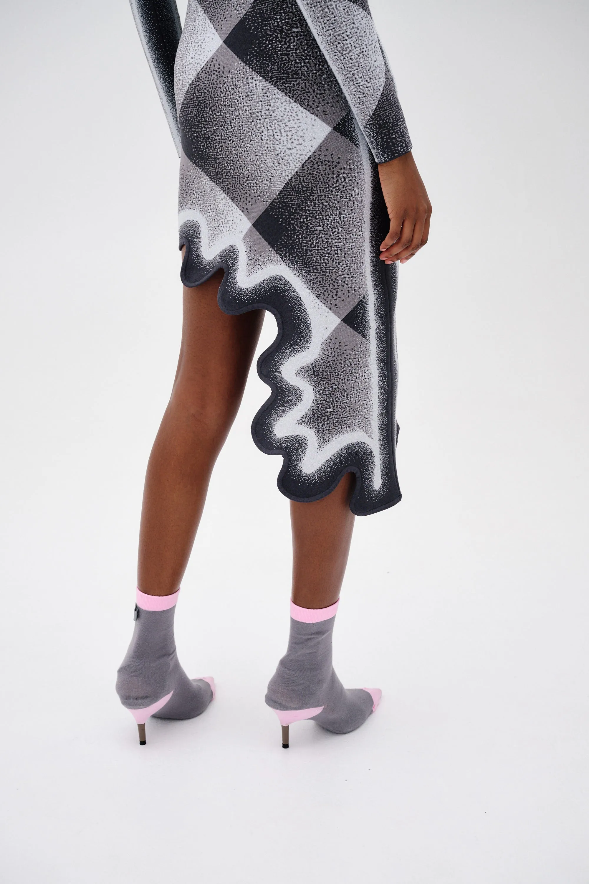 DOBBY LONG SLEEVE WAVY PLAID DRESS sold by PH5 product image thumbnail 4