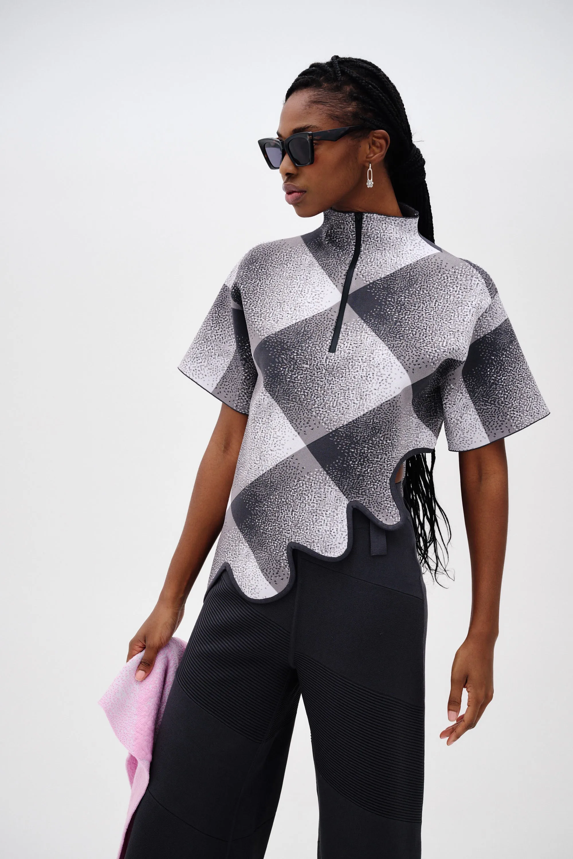 MARGOT PLAID TOP WITH WAVY HEM sold by PH5