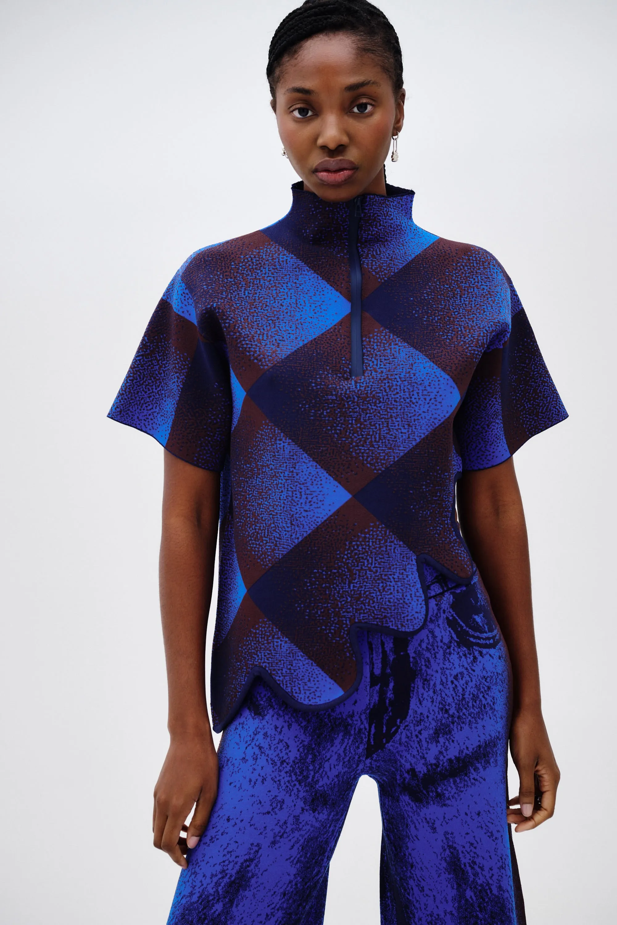 MARGOT PLAID TOP WITH WAVY HEM sold by PH5