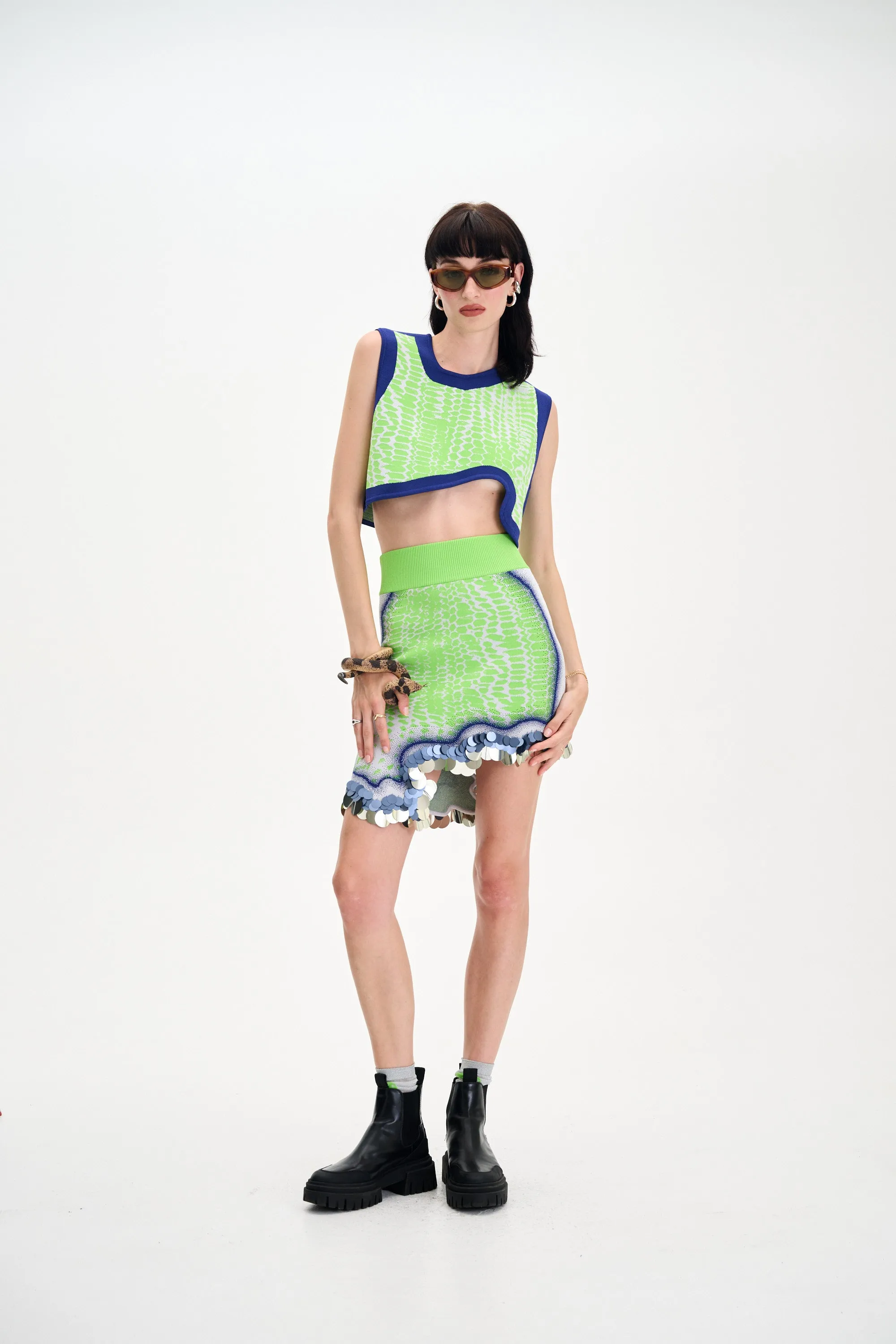 DAHLIA OVERSIZED WAVY CROP TOP sold by PH5 product image thumbnail 2