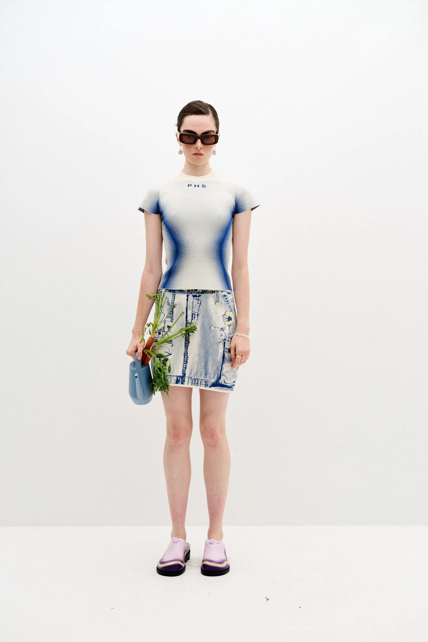 CEBU UV REACTIVE LOGO TSHIRT sold by PH5 product image thumbnail 3