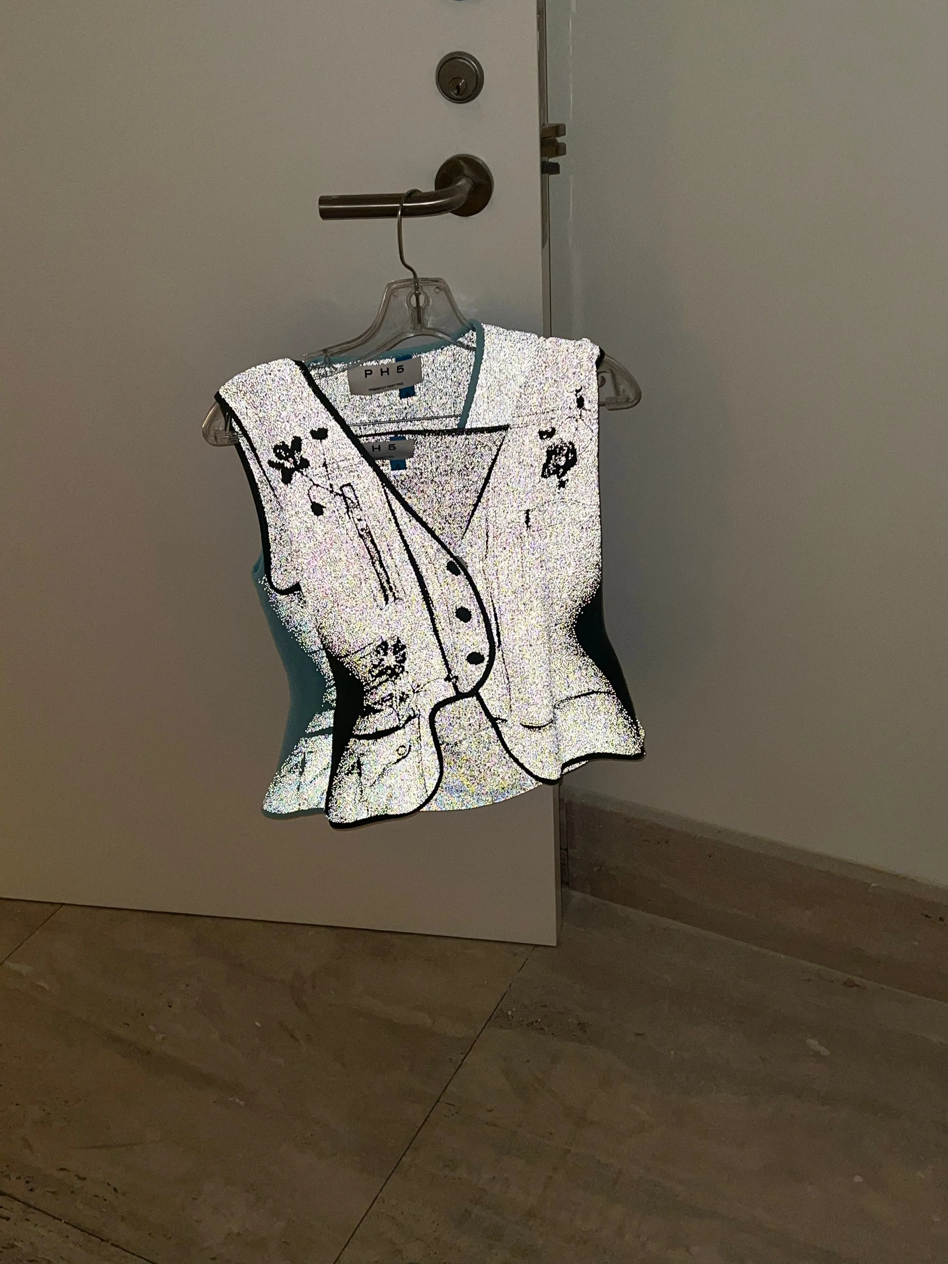 LODI FLASH LIGHT REFLECTIVE VEST sold by PH5 product image thumbnail 2