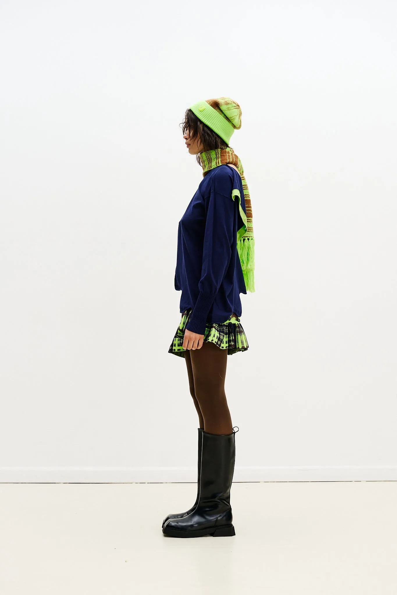 GARLEN WAVY MINI SKIRT sold by PH5 product image thumbnail 4