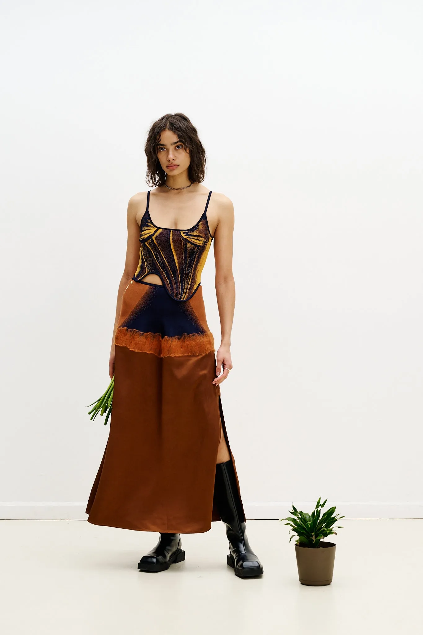 ZINYA NEEDLE PUNCH MAXI SKIRT sold by PH5 product image thumbnail 4