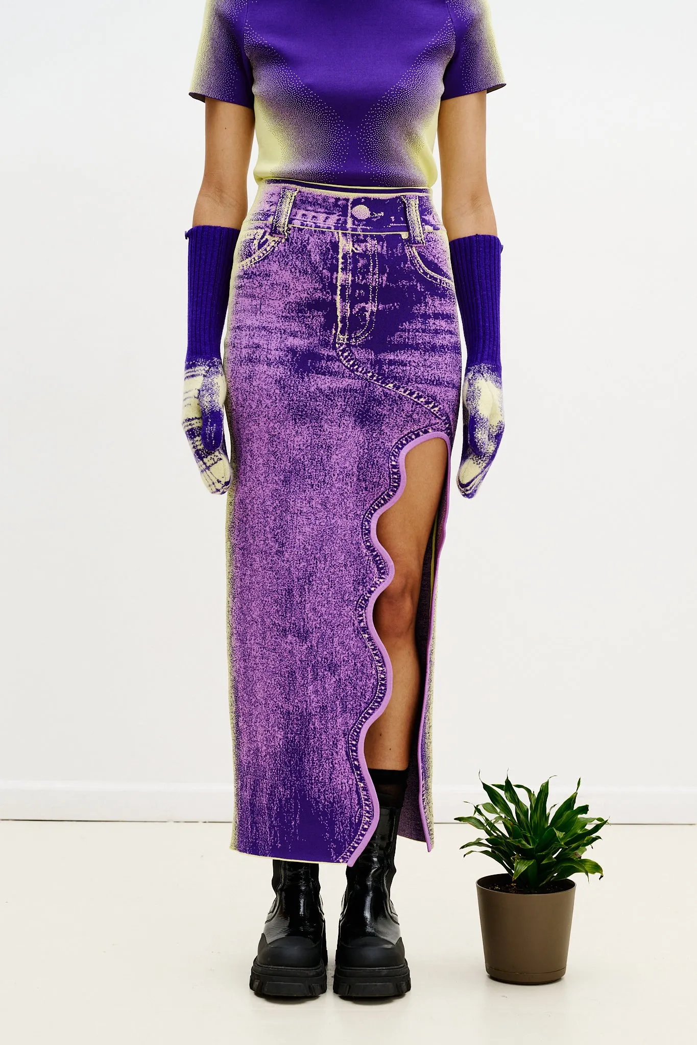 LILY WAVY MIDI DENIM SKIRT sold by PH5