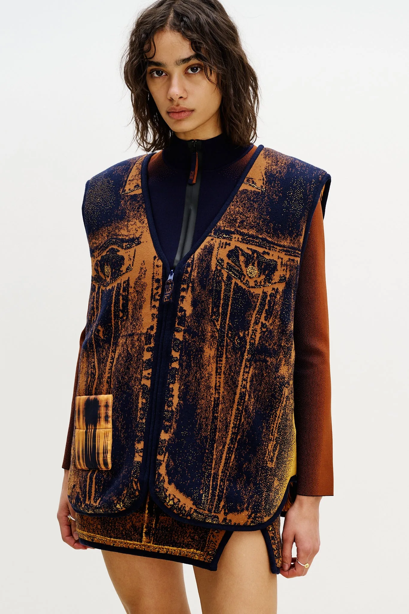 AVRIL REVERSIBLE QUILTED VEST sold by PH5 product image thumbnail 2