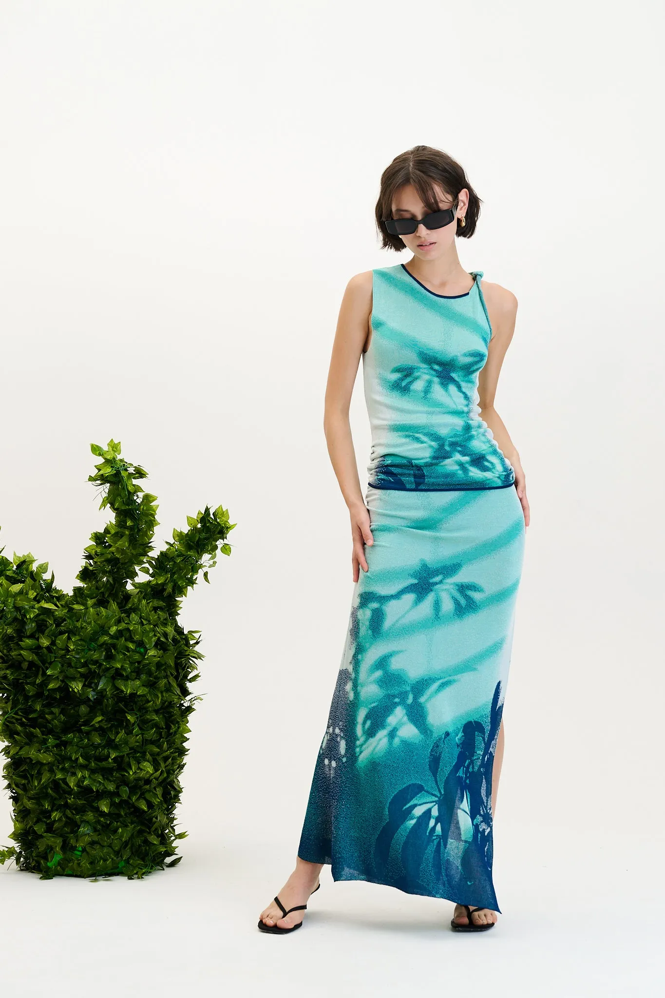 KOZUE WINDOW PRINT TANK TOP sold by PH5 product image thumbnail 2