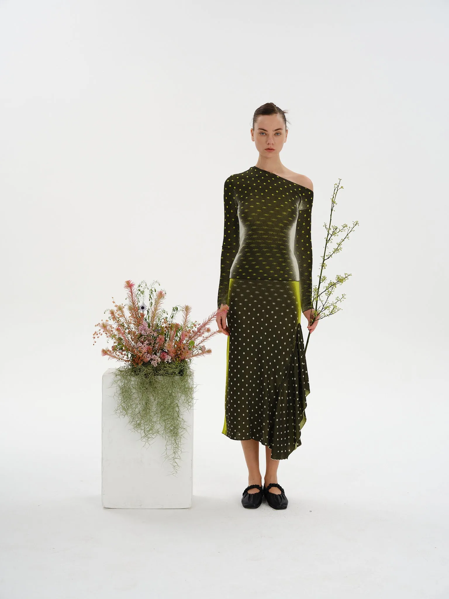 HOYA MIDI SKIRT sold by PH5 product image thumbnail 2