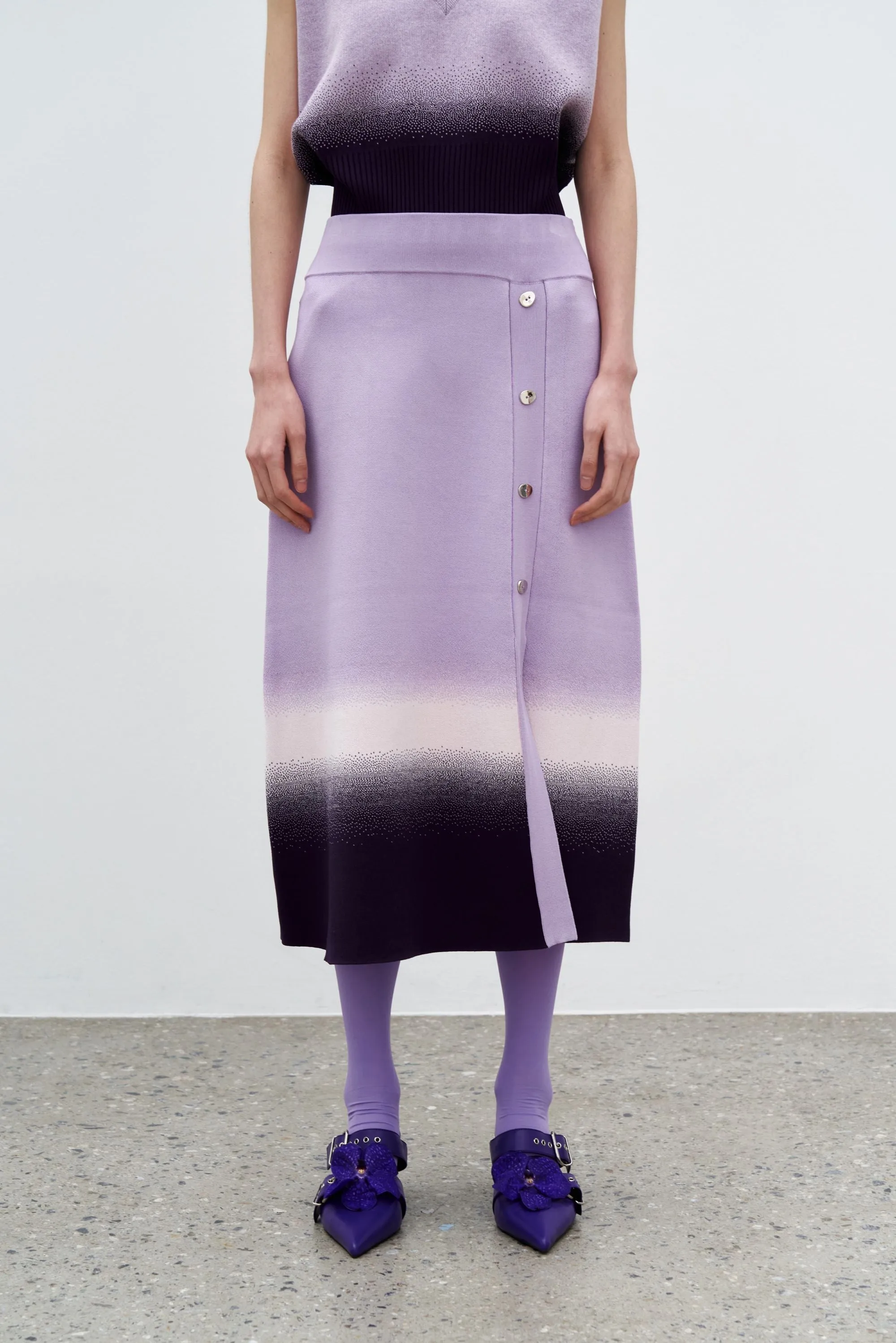 KAFKA GRADIENT PRINT A-LINE MIDI SKIRT sold by PH5