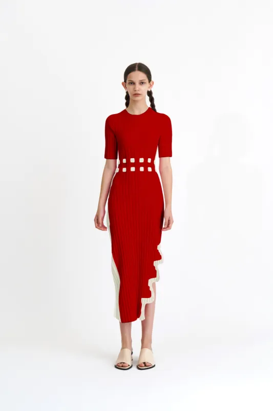 JODIE PLEATED DRESS WITH WAVY SIDE SLIT sold by PH5