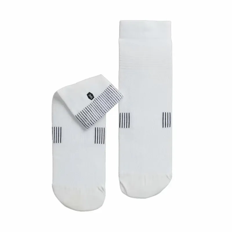 Womens On Running Ultralight Mid Sock made by On