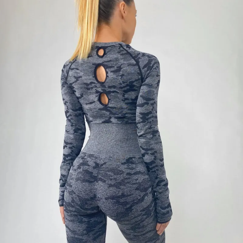 Scrunch Camo Tights - Black sold by Panini Sport