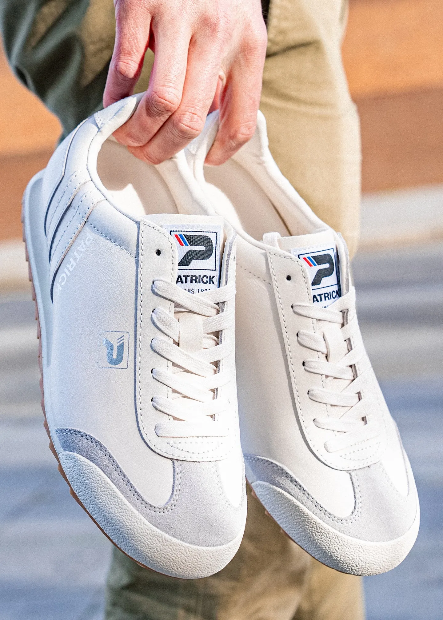 Liverpool Trainer - White sold by Patrick product image thumbnail 5