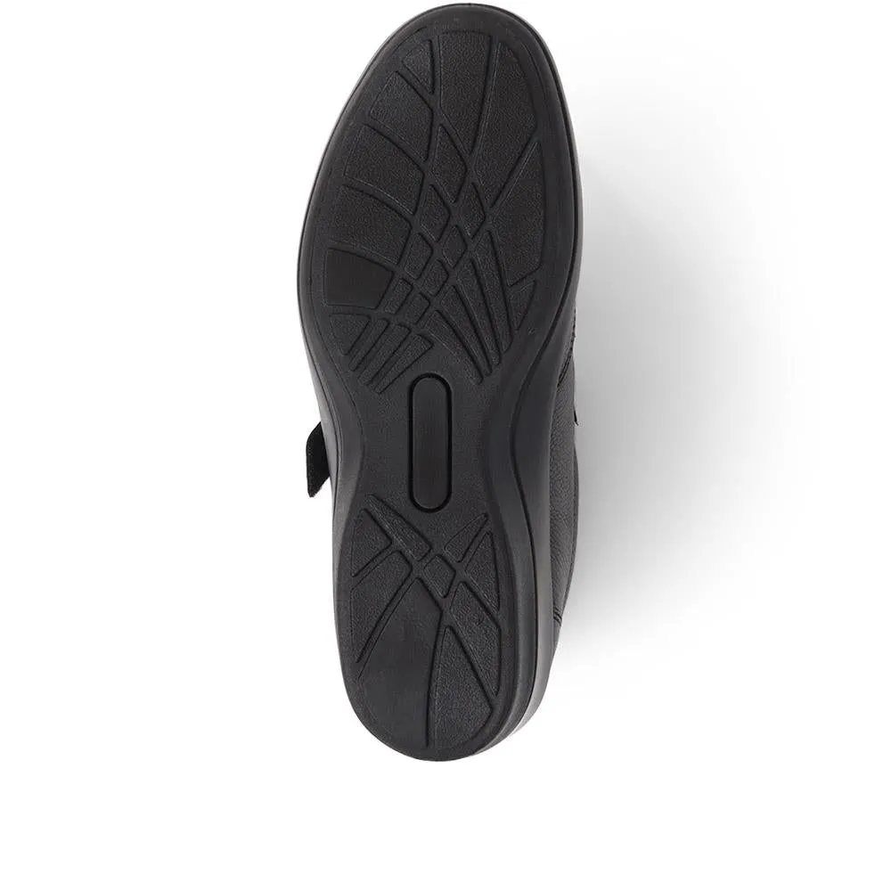 Leather Touch-Fasten Shoes - GOOD39005 / 325 455 sold by Shoe-Shop product image thumbnail 5