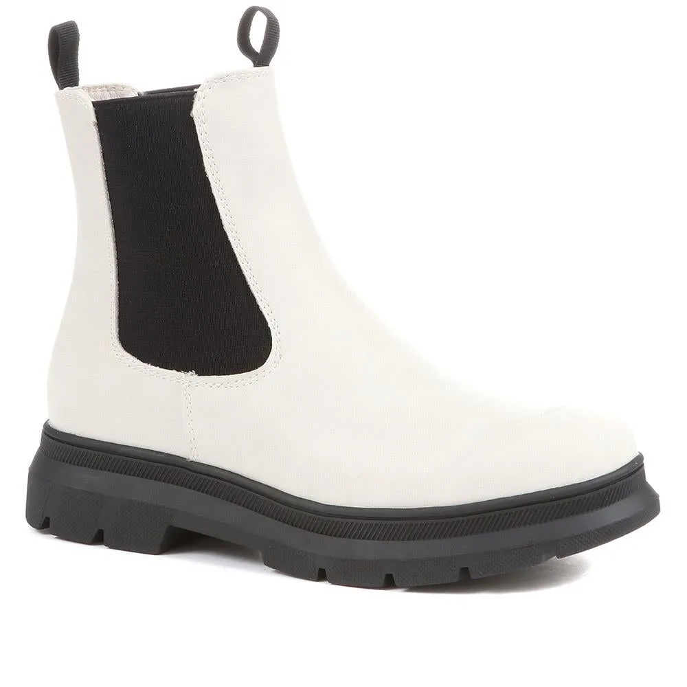 Chunky Platform Chelsea Boots - BELWBINS36079 / 323 050 sold by Shoe-Shop