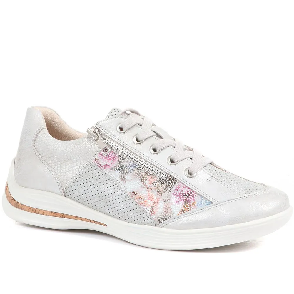 Lace-Up Trainers - WOIL37013 / 323 396 sold by Shoe-Shop product image thumbnail 2