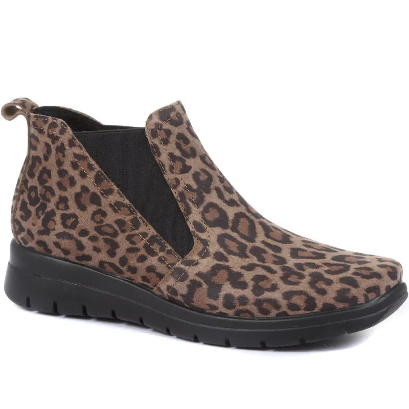 Wide Fit Leopard Print Chelsea Boots - FLY30000 / 315 741 sold by Shoe-Shop