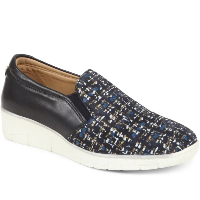 Ripple Slip-on Wedge Shoes - VAN37512 / 323 788 sold by Shoe-Shop
