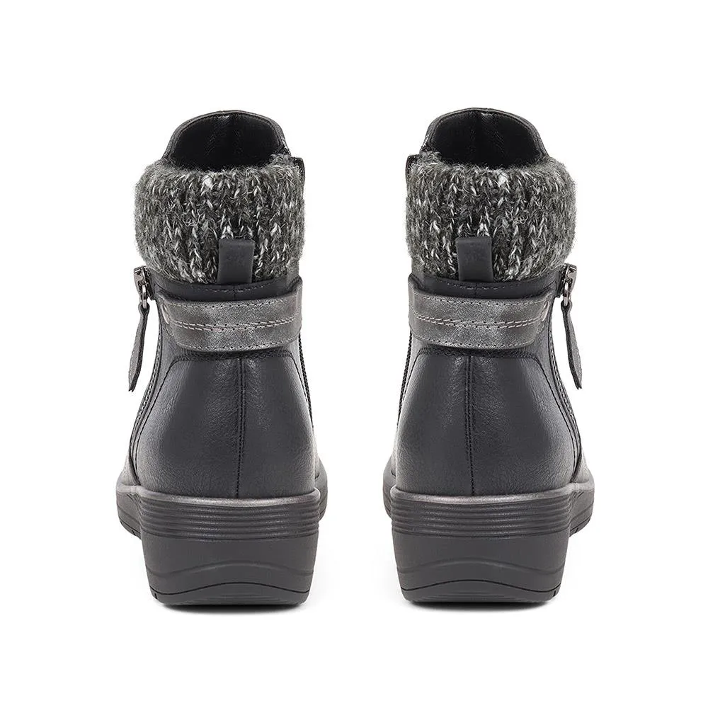 Cosy Cuff Ankle Boots - SANYI38021 / 324 239 sold by Shoe-Shop product image thumbnail 5