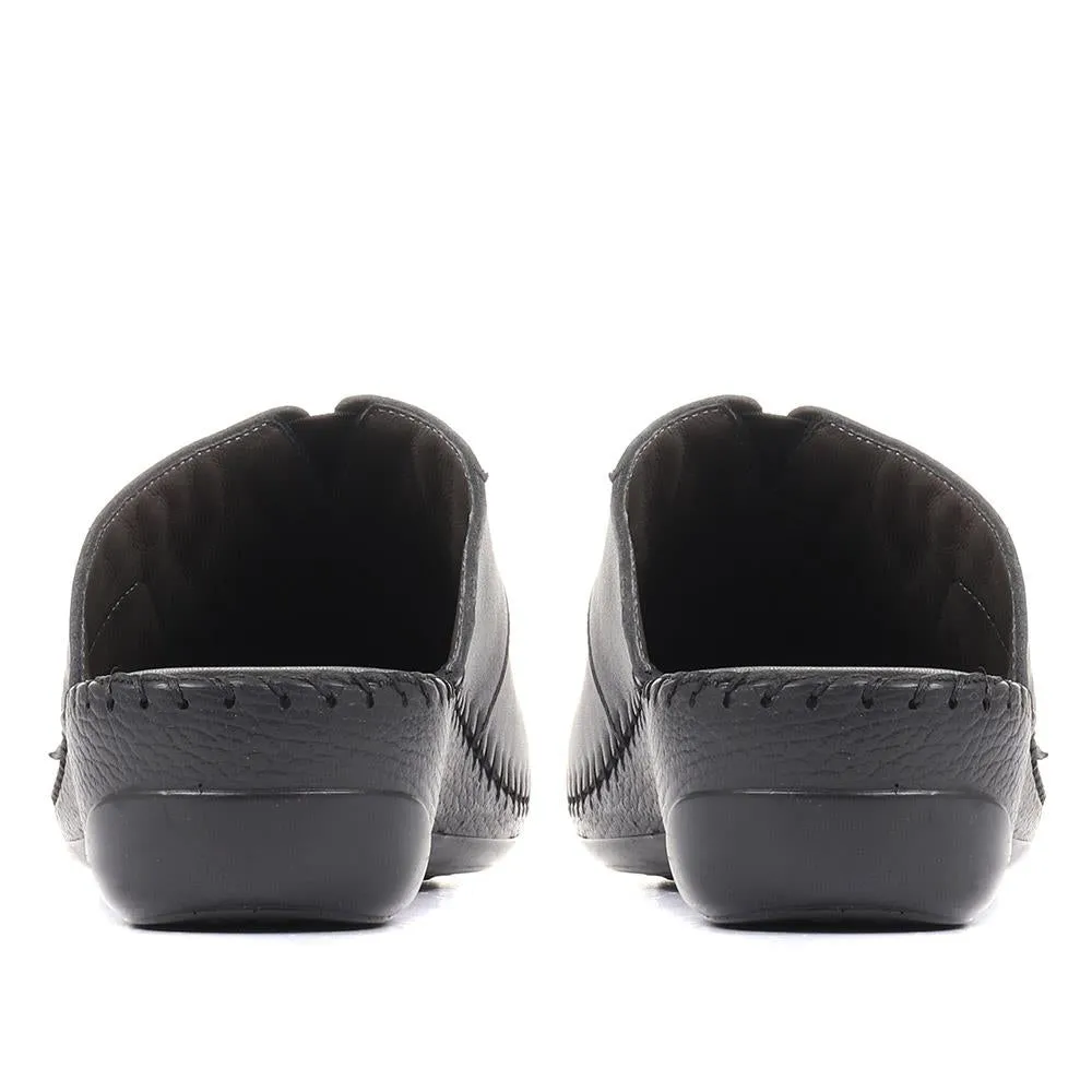 Wide Fit Casual Clogs - OZAR36007 / 322 631 sold by Shoe-Shop product image thumbnail 4