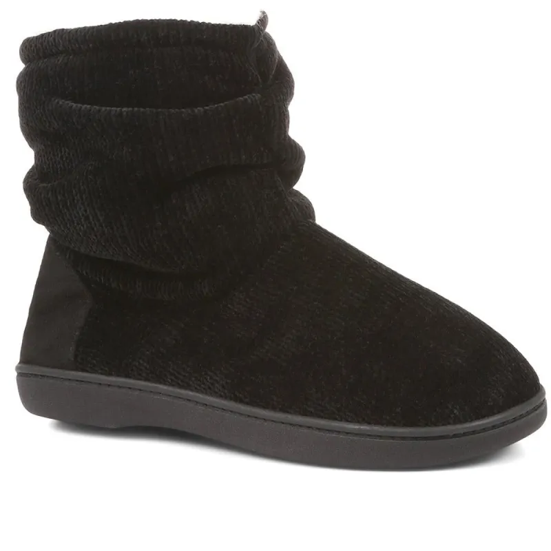 Knitted Slipper Boots - QING36025 / 322 966 sold by Shoe-Shop