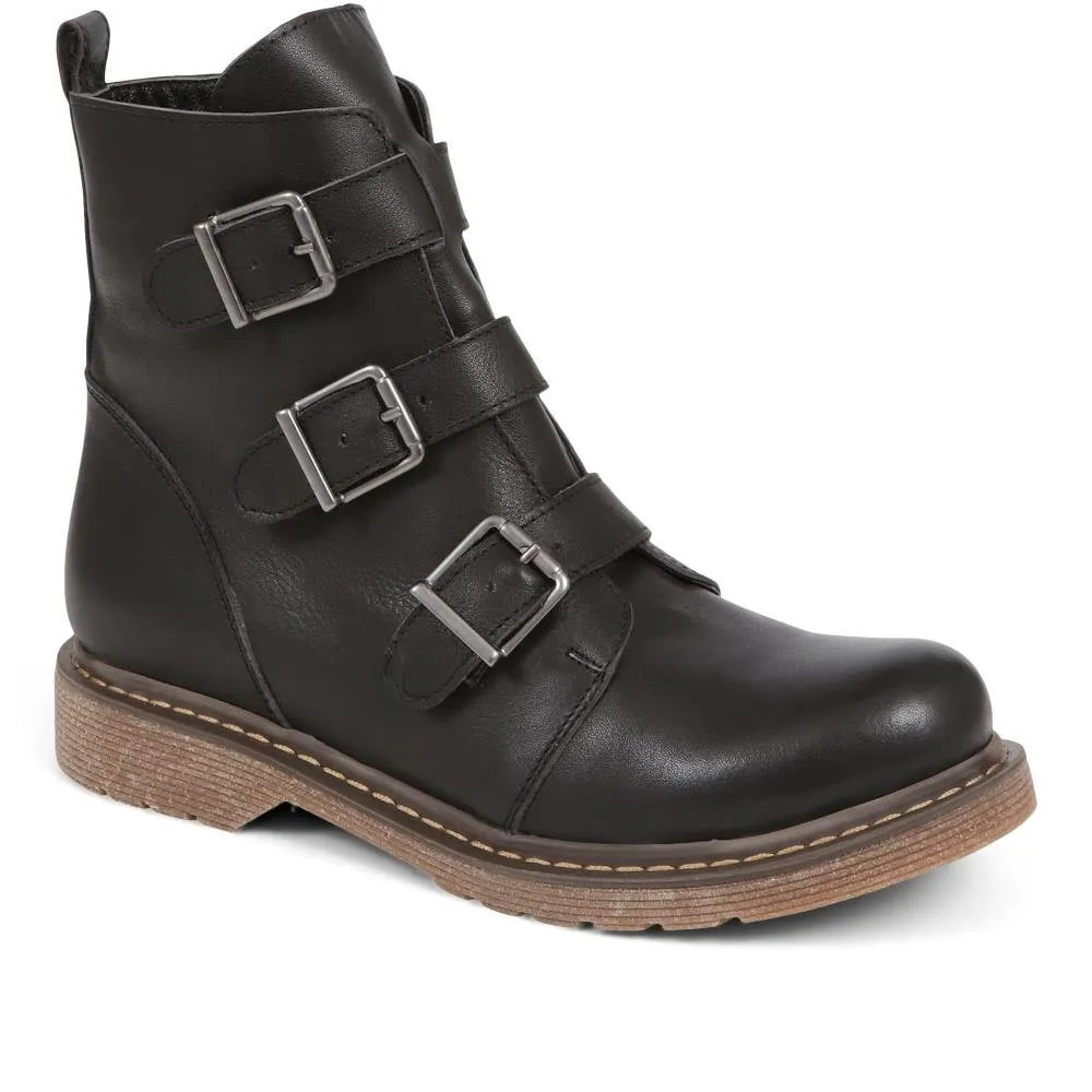 Buckle Detailed Ankle Boots - BELYNR38003 / 324 142 sold by Shoe-Shop