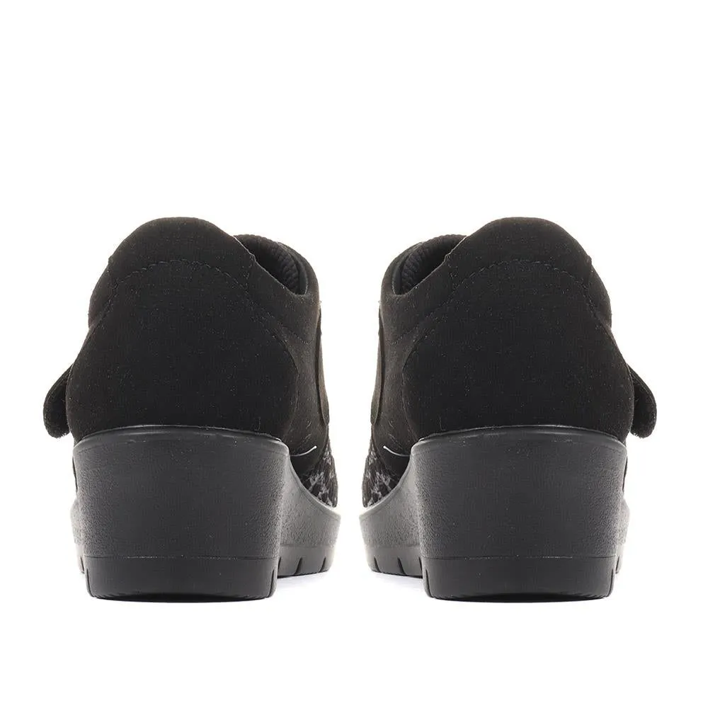 Touch Fasten Shoes - FLY36117 / 322 649 sold by Shoe-Shop product image thumbnail 4