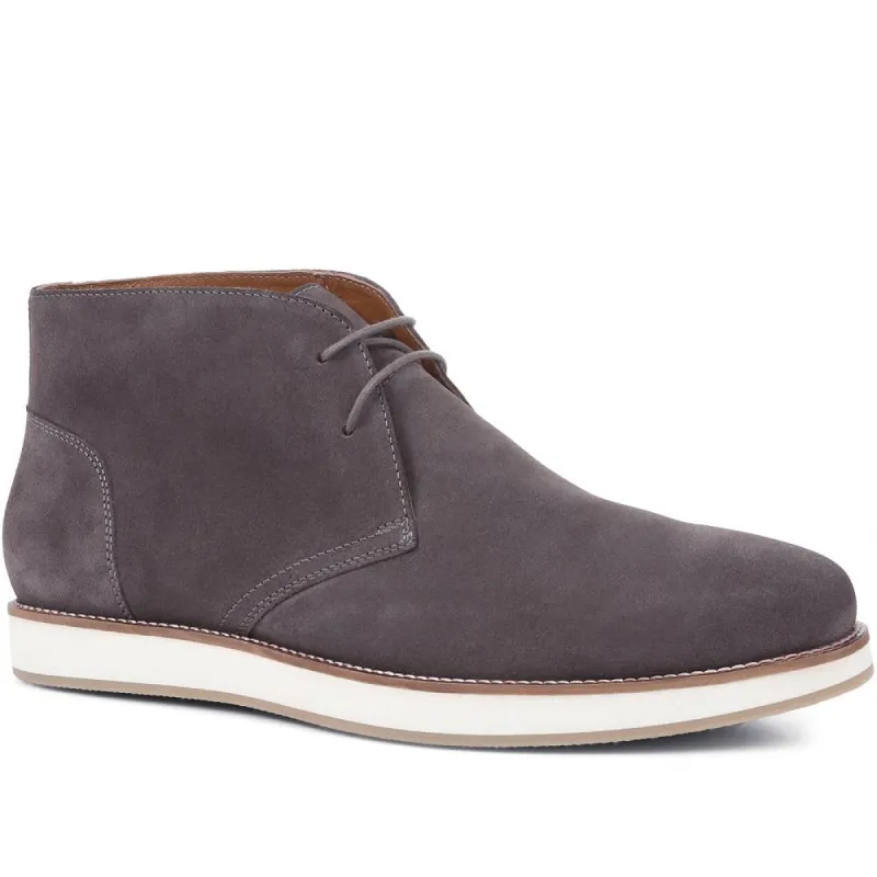 Earl's Court Suede Desert Boots - EARLSCOURT / 322 913 made by Jones Bootmaker