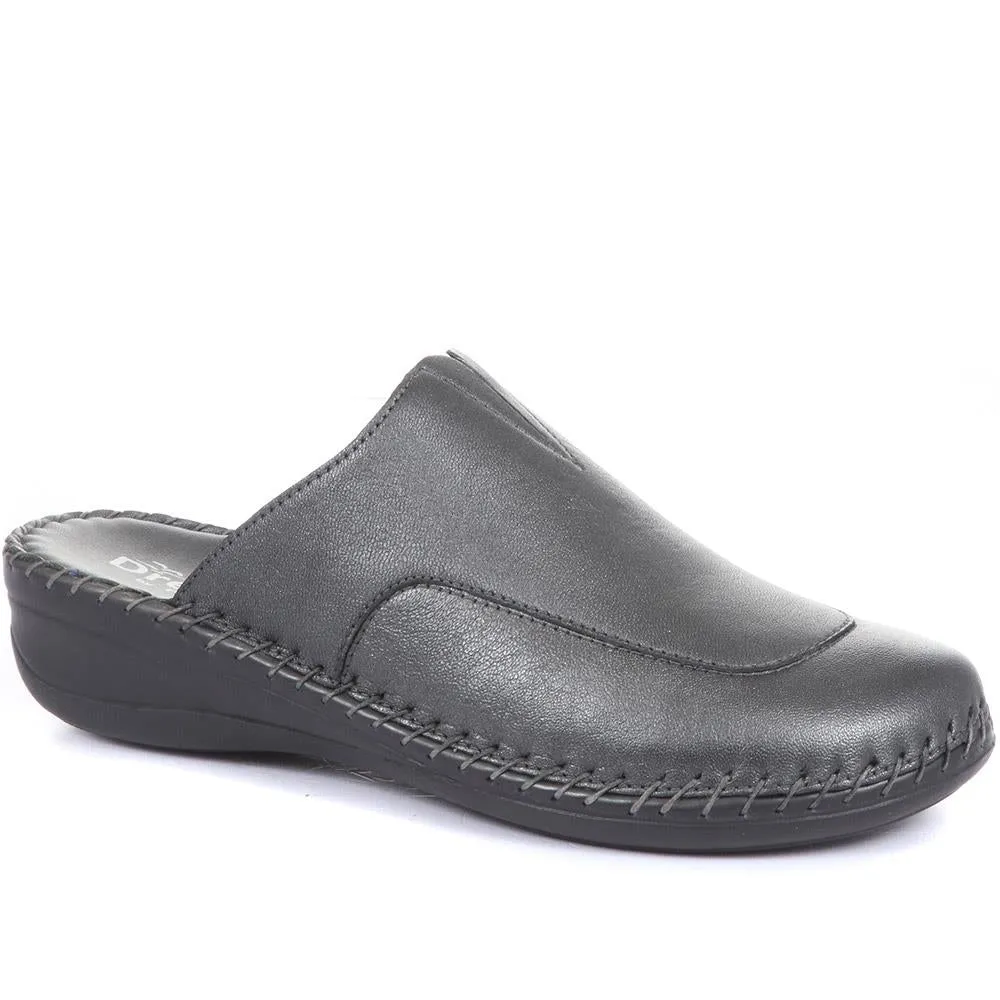 Leather Slip On Clogs - KEM33001 / 319 780 sold by Shoe-Shop