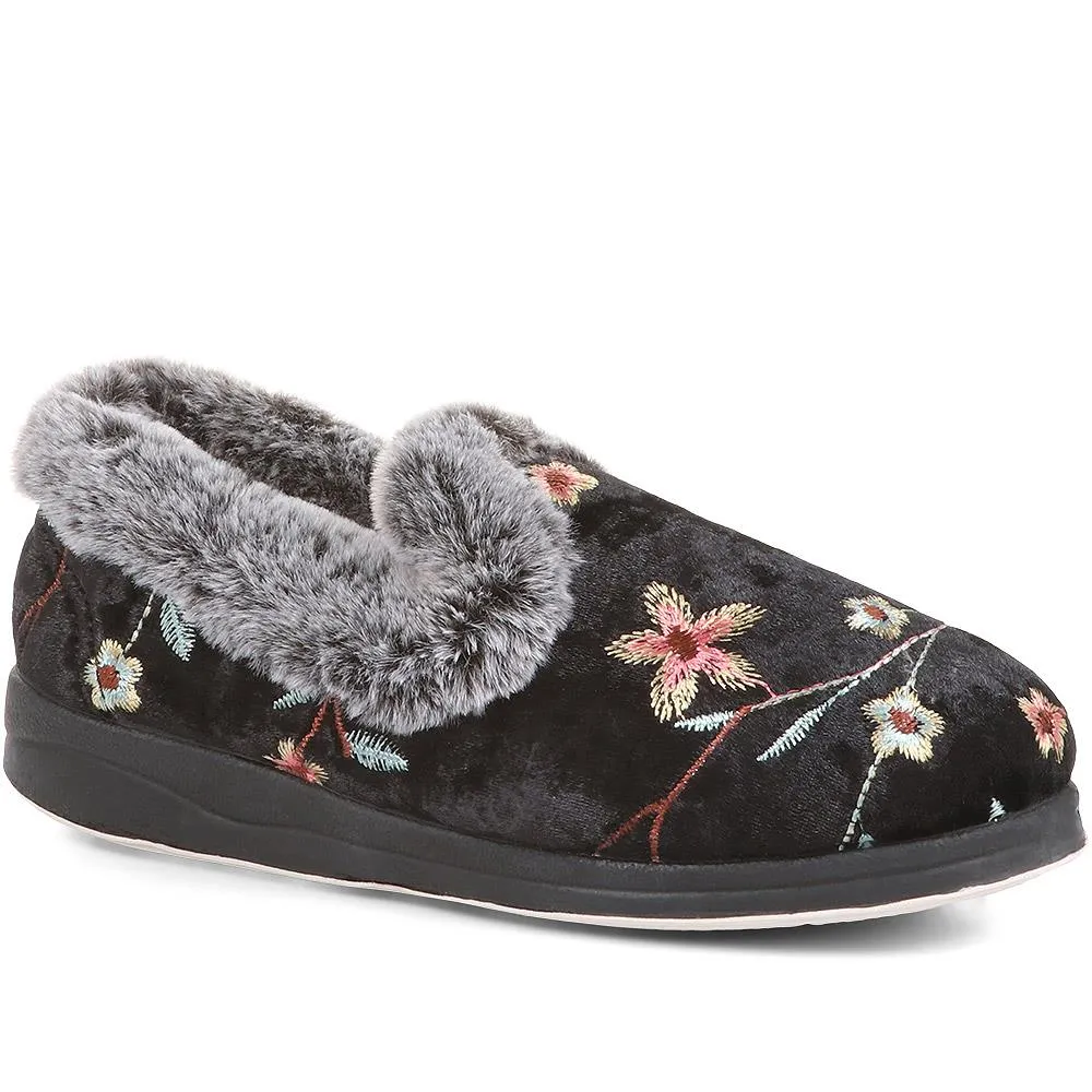 Faux Fur Slippers - QING36007 / 322 339 sold by Shoe-Shop product image thumbnail 3