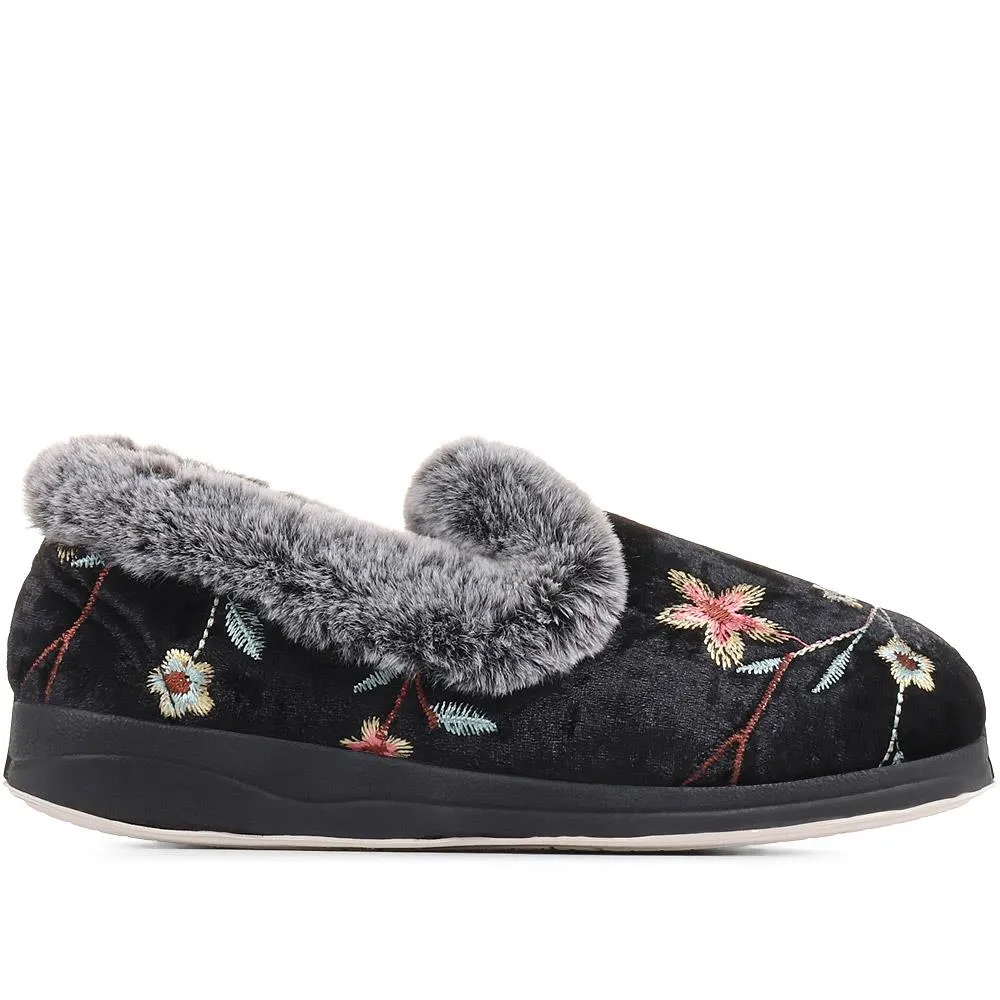 Faux Fur Slippers - QING36007 / 322 339 sold by Shoe-Shop product image thumbnail 4