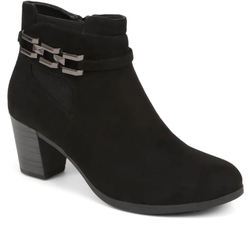 Buckle Detail Heeled Boots - VIMP38001 / 324 210 sold by Shoe-Shop