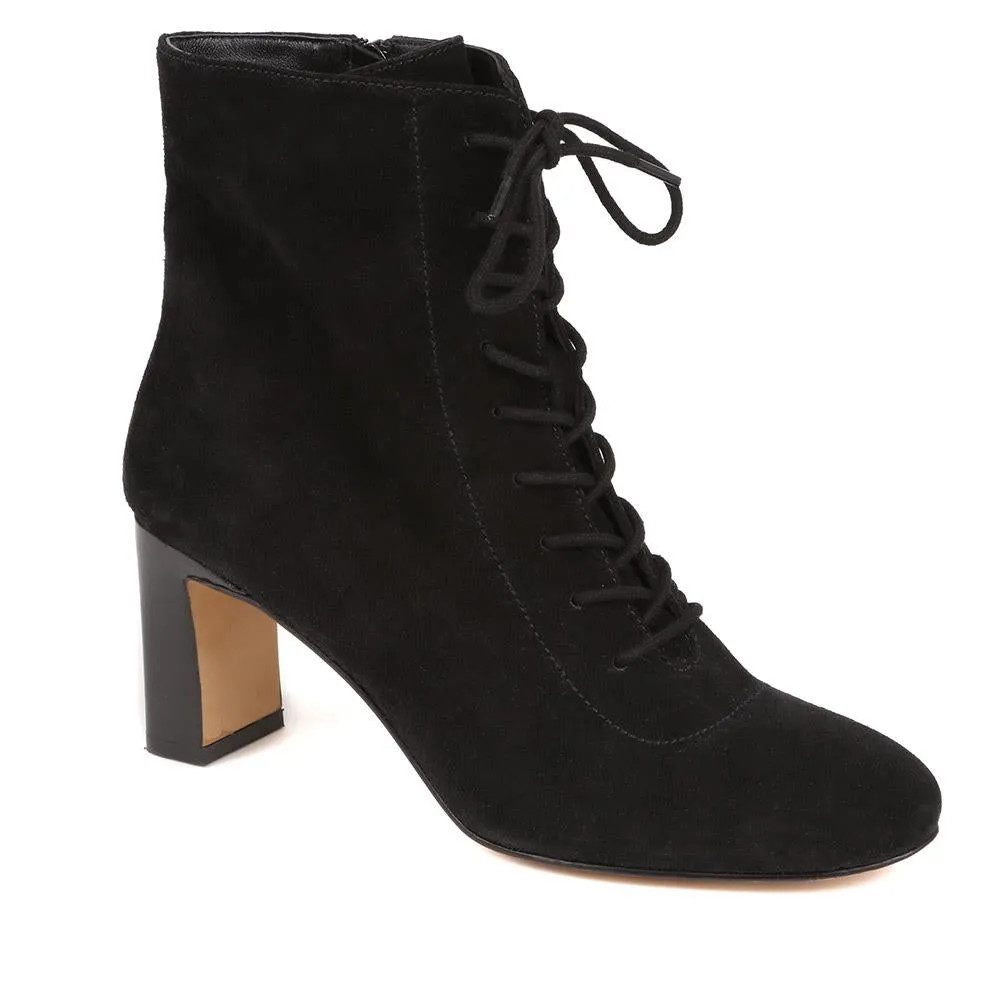 Lorah Leather Lace-Up Boots - LORAH / 324 248 sold by Shoe-Shop product image thumbnail 2