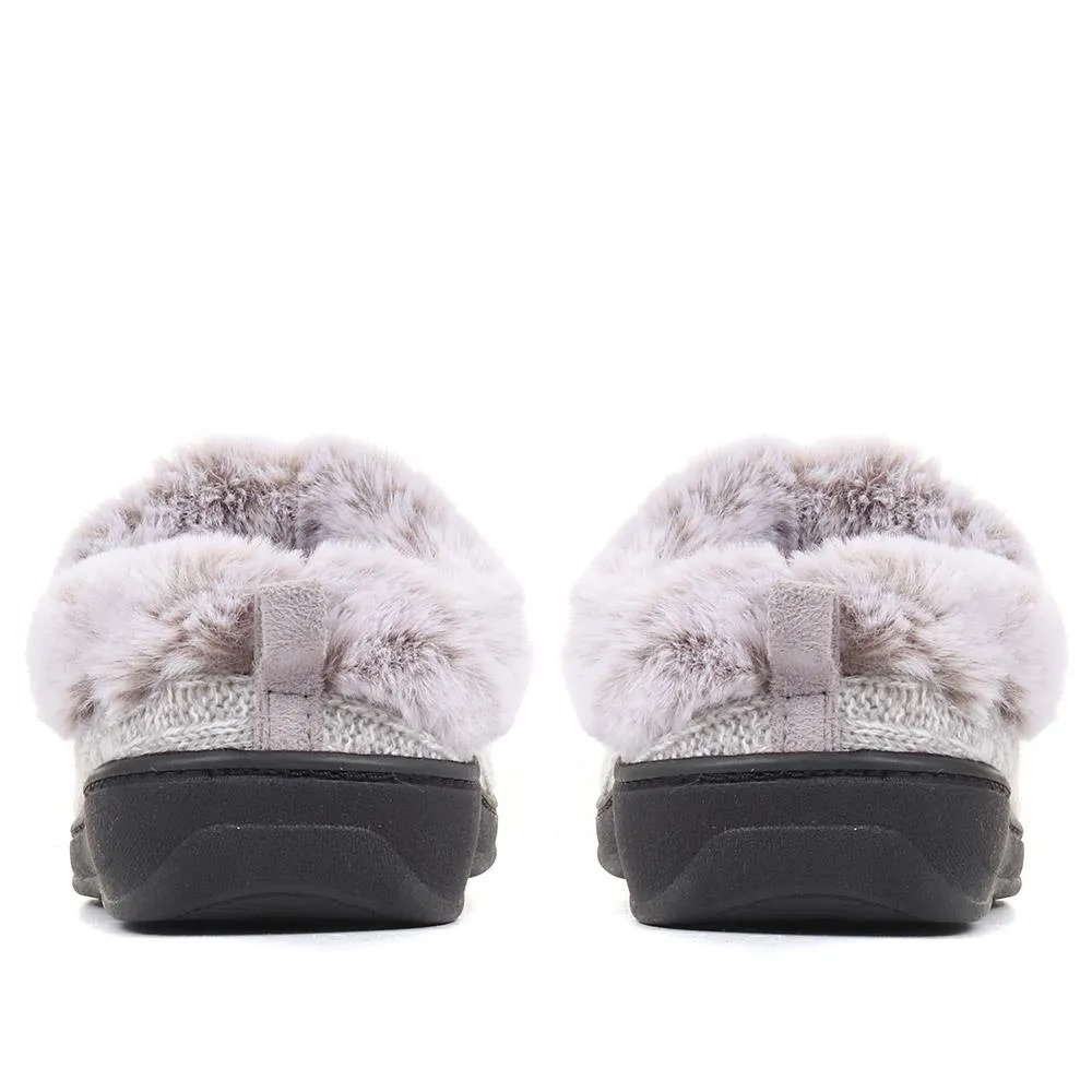 Faux-Fur Full Slippers - QING36019 / 322 513 sold by Shoe-Shop product image thumbnail 4