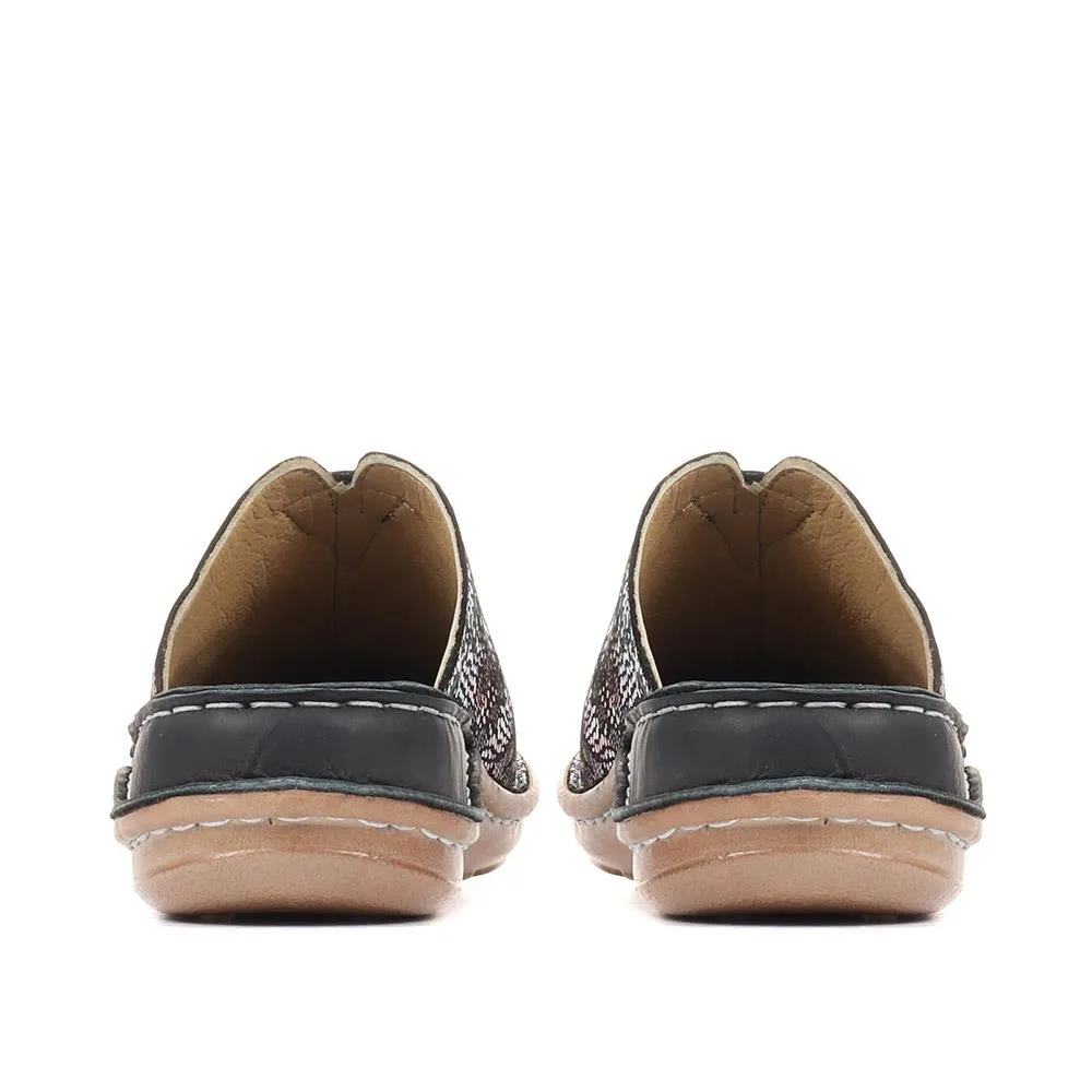 Leather Slip-On Clogs - CAY36001 / 322 729 sold by Shoe-Shop product image thumbnail 4
